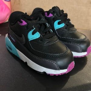 Nike toddler shoes